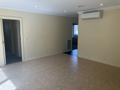 1 / 42 Drysdale Avenue, Hamlyn Heights