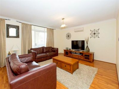 8 / 28 White Avenue, Bankstown