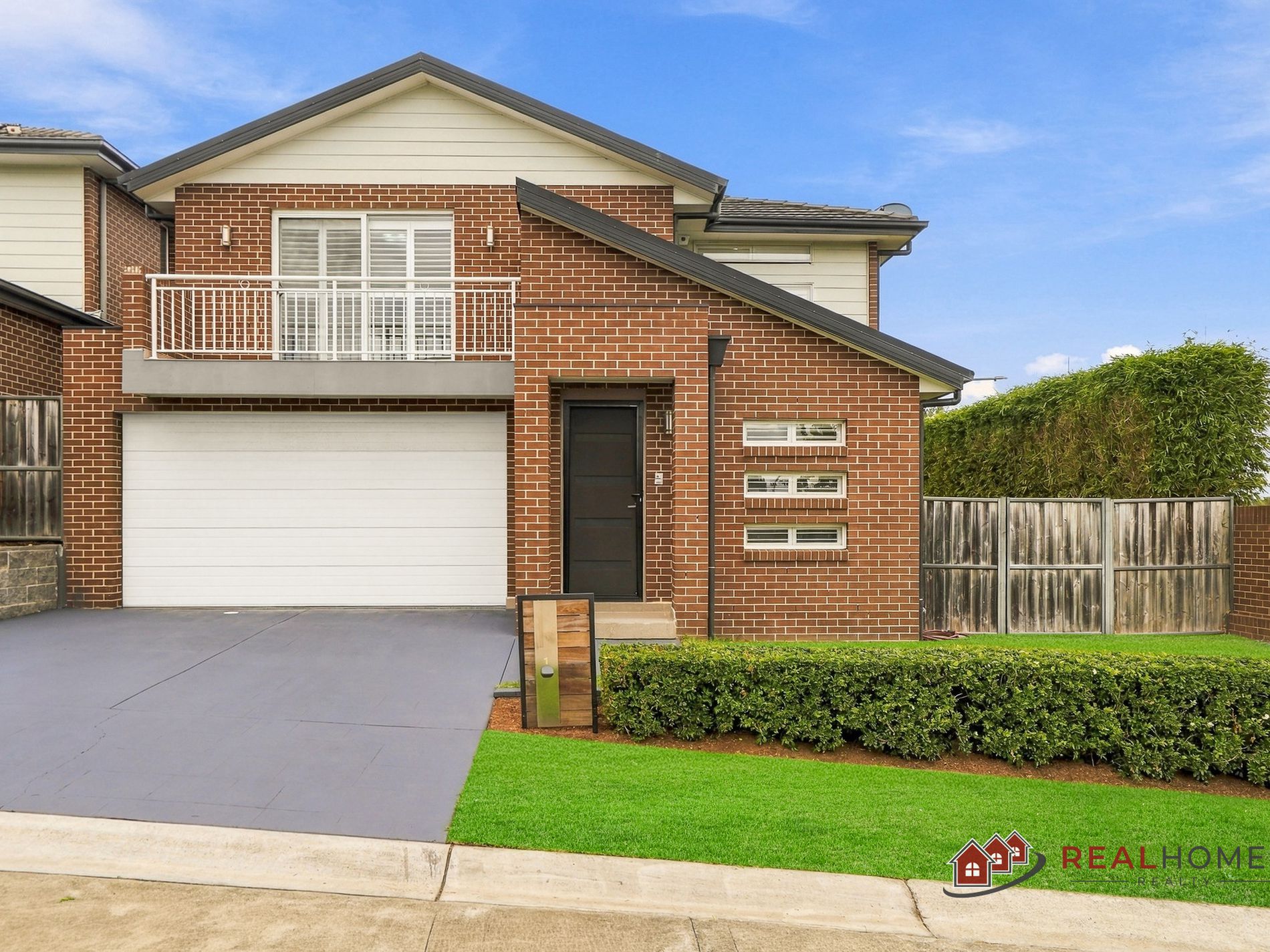 1 James Green Close, Kellyville