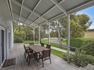 7 Whalers Drive, Port Fairy