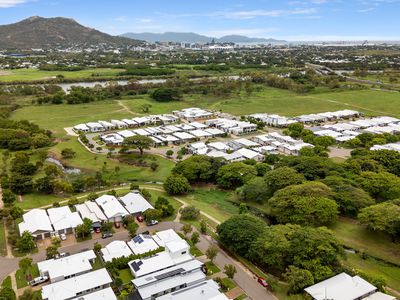 25 Huxley Crescent, Oonoonba