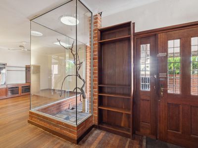 24 McLeod Street, Lockridge