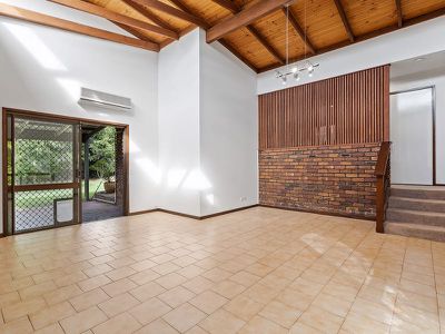 17 Marjorie Street, Rochedale South