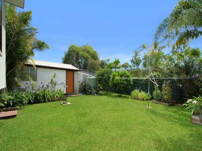 15 Messenger Road, Barrack Heights