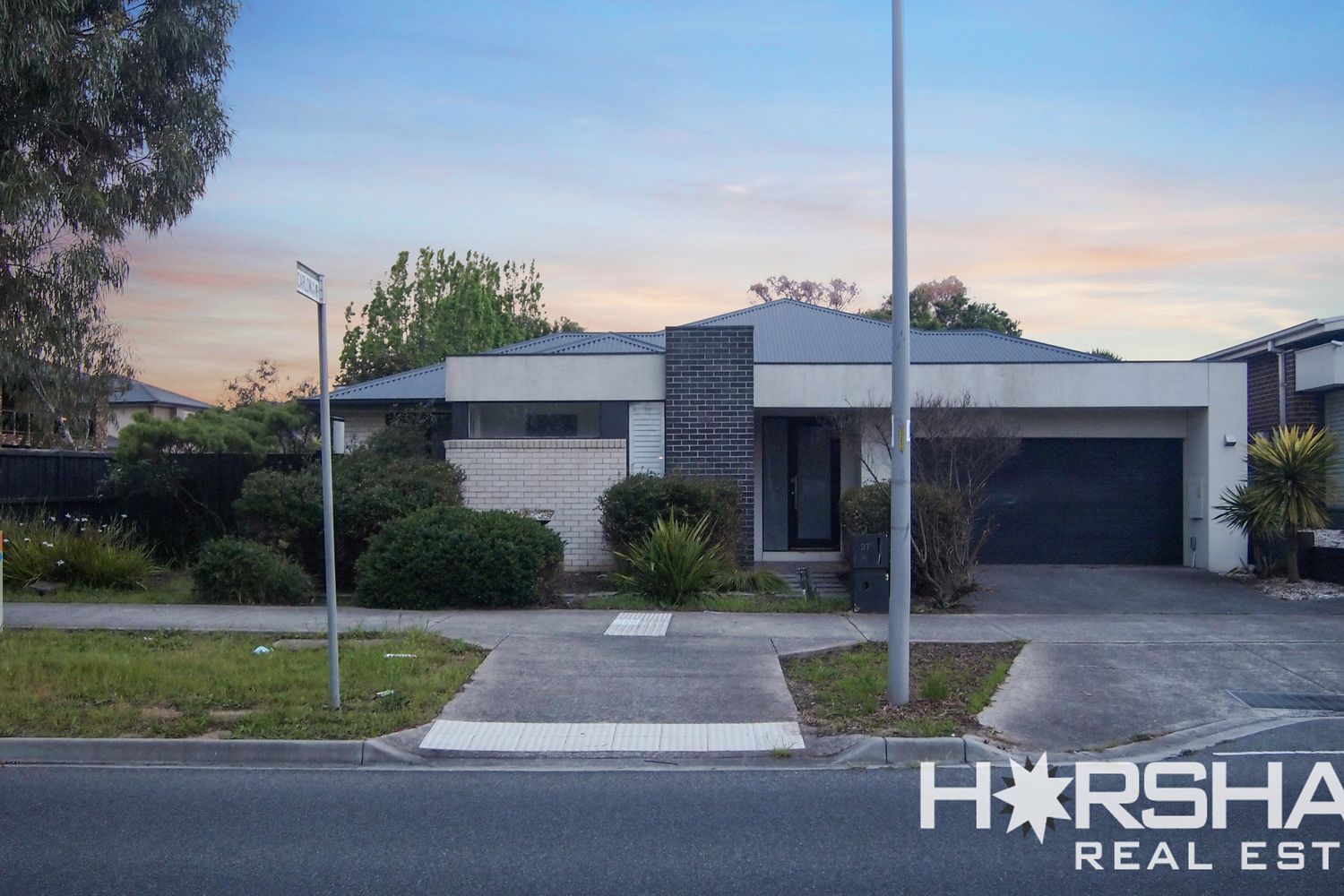 97 Gillwell Road, Lalor
