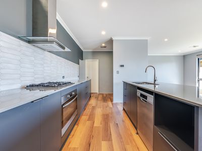 38 NADINE PROMENADE, Baldivis