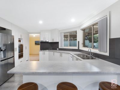 26 Waterside Drive, Woongarrah