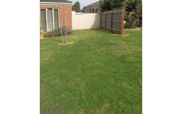 15 Cuneen Crescent, Berwick