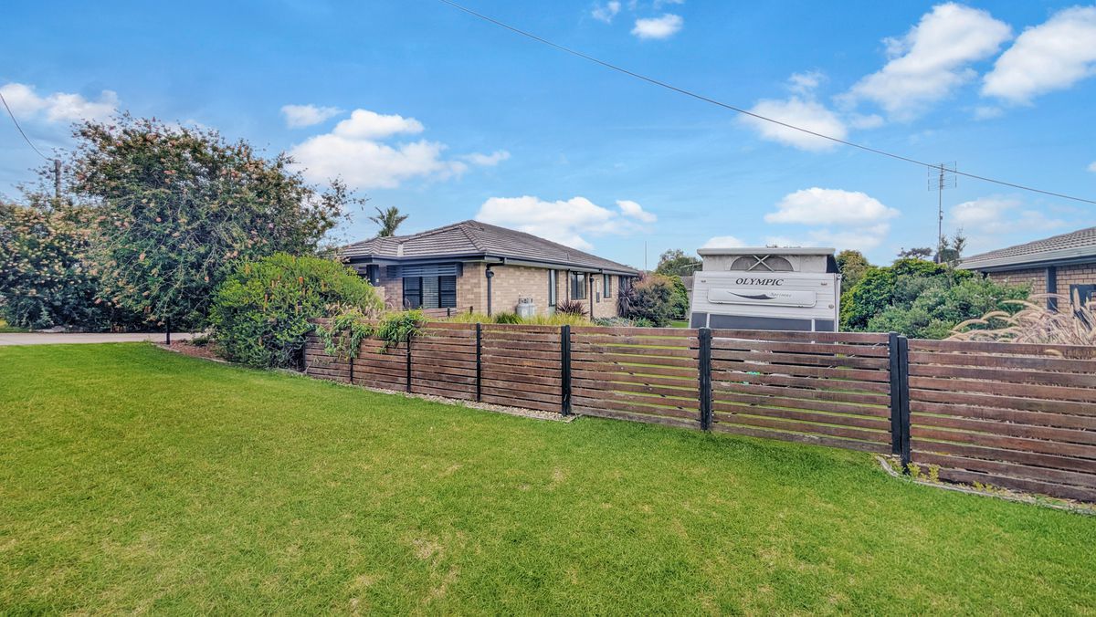 21 Binalong Street, Dalmeny