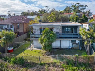 23 Northcliffe Drive, Lake Heights