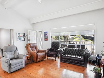 25 Armagh Parade, Thirroul