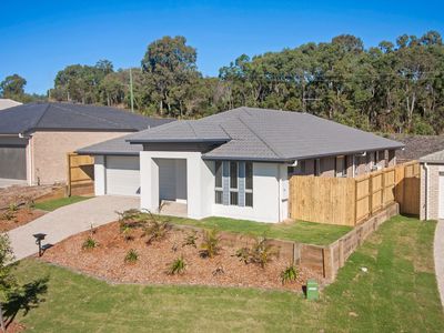 24 James Close, Ormeau