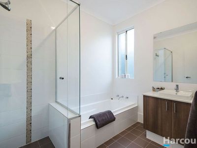 27 Lookout Drive, Yanchep