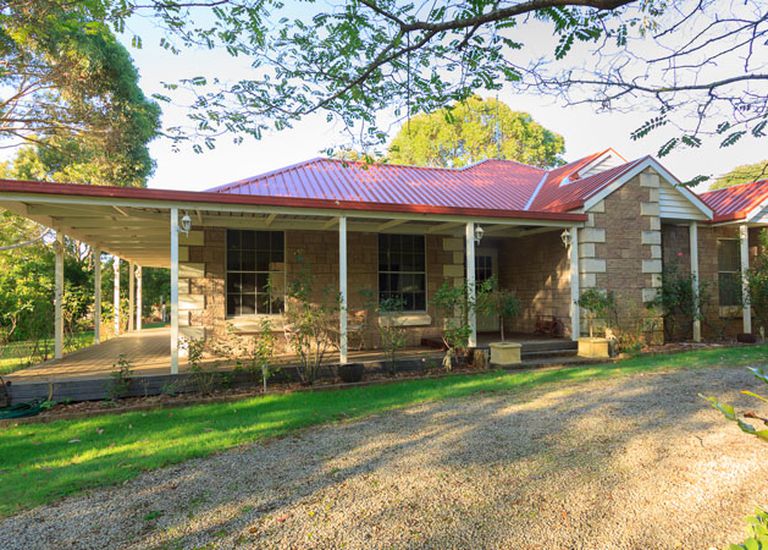 2 Evans Road, Portland