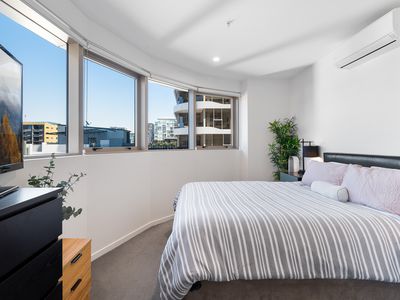 1607 / 17 Longland Street , Newstead