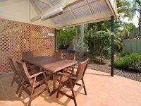 52 / 316  Long Street East, Graceville