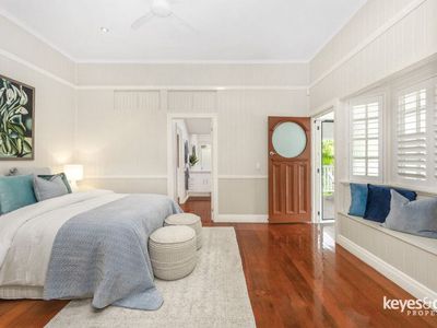 6 Lawson Street, Mysterton