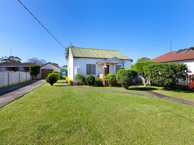 13 The Avenue, Corrimal