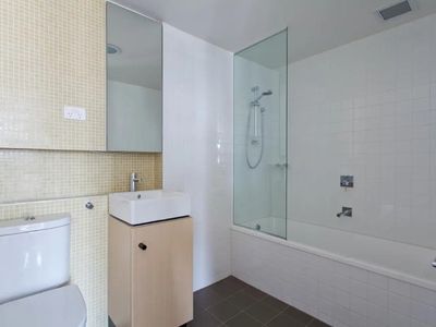 821 / 152 Sturt Street, Southbank