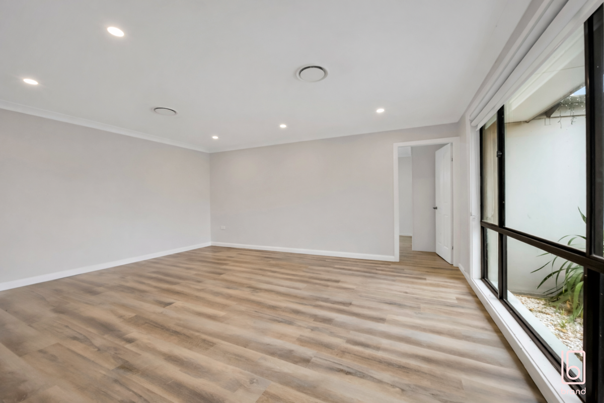 67 McKellar Boulevard, Blue Haven