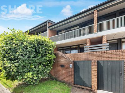 4 / 2 Hardie Street (entry in Premier St), Neutral Bay