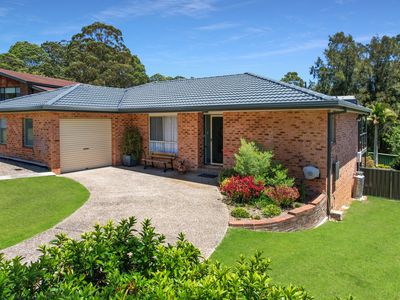 5 Tarourga Place, Dalmeny