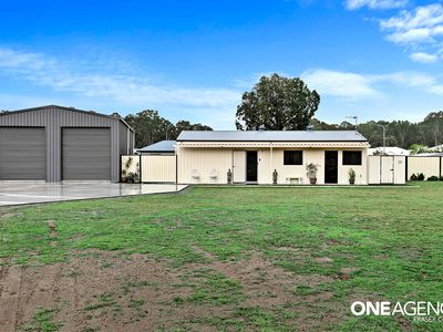 25 Porpita Circuit, Toogoom
