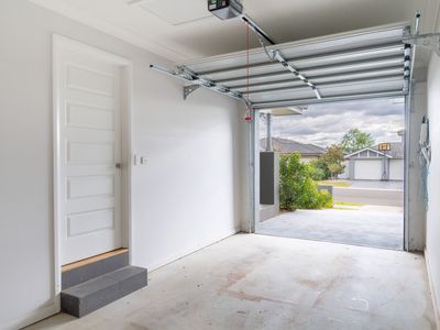 7B Howard Loop, Oran Park