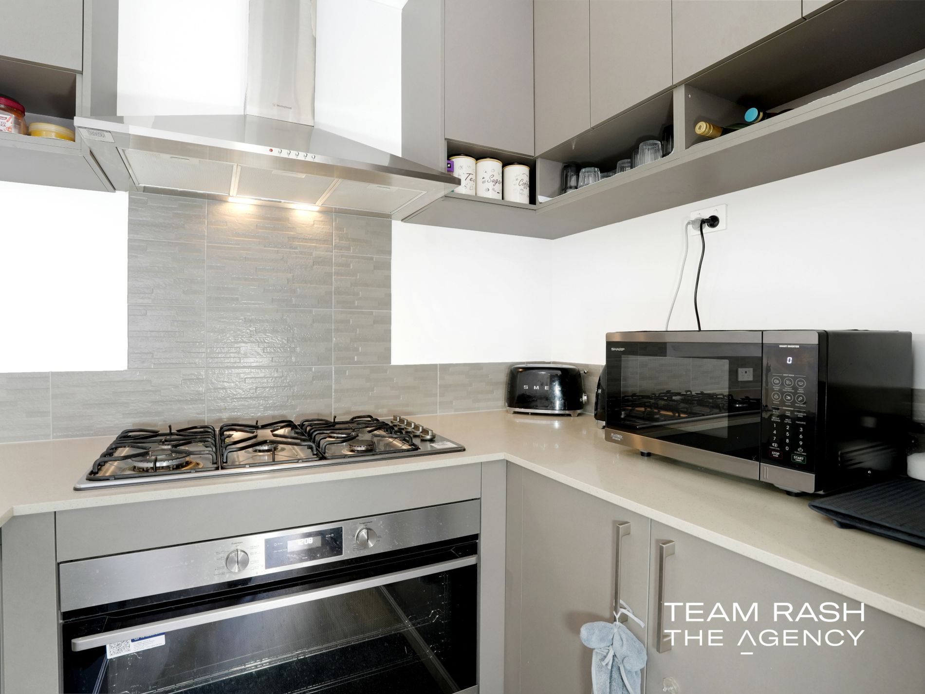 41A Halland Way, Westminster