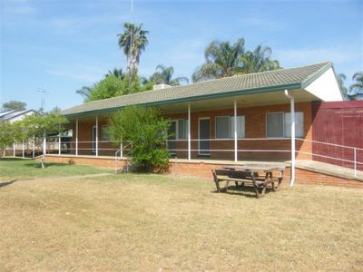 67 Ferry St, Forbes