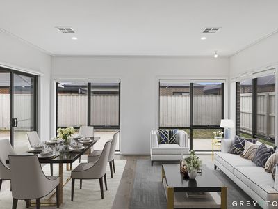 5 Meyer Crescent, Clyde North