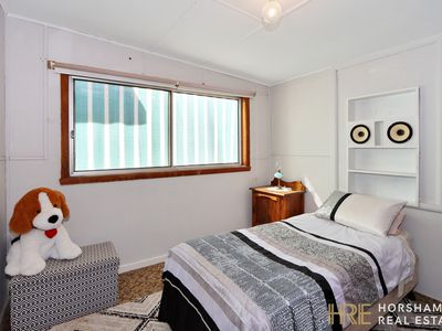 17 Barrack Street, Goroke