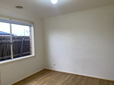 5 Barmera Way, Truganina