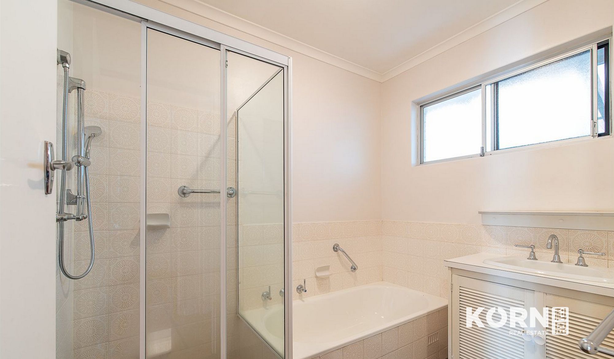 4 / 122 L'Estrange St, Glenunga