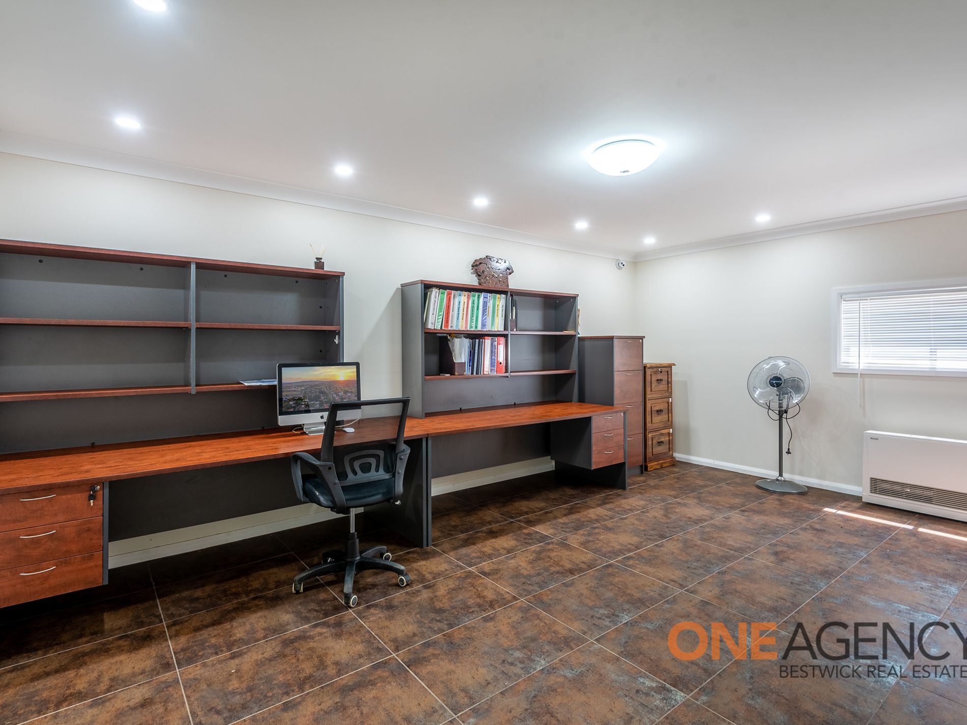 220 GILMOUR STREET, Kelso