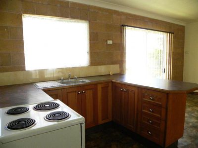 64 Suncrest Avenue, Sussex Inlet