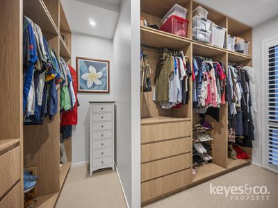 1 / 30 Mariners Drive, Townsville City