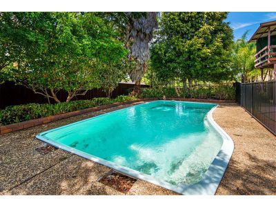 42 Chauvin Street, Robertson