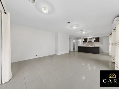 18 Arbourlea Boulevard, Cranbourne North