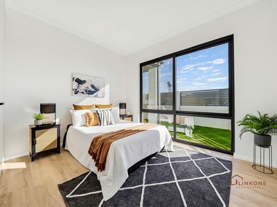 47 GOLF ROAD, Parkwood