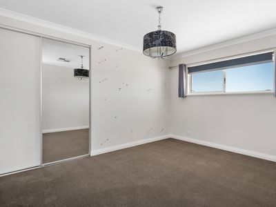 102 Aslett Drive, Karlkurla
