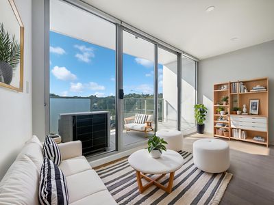 204 / 33 racecourse road, North Melbourne