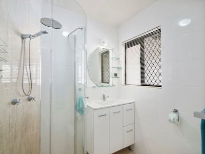 21 The Lakes Drive, Tweed Heads West