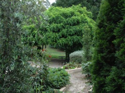 2 Bindi Court, Lavington