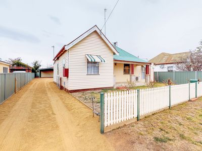 54 Gipps Street, Dubbo