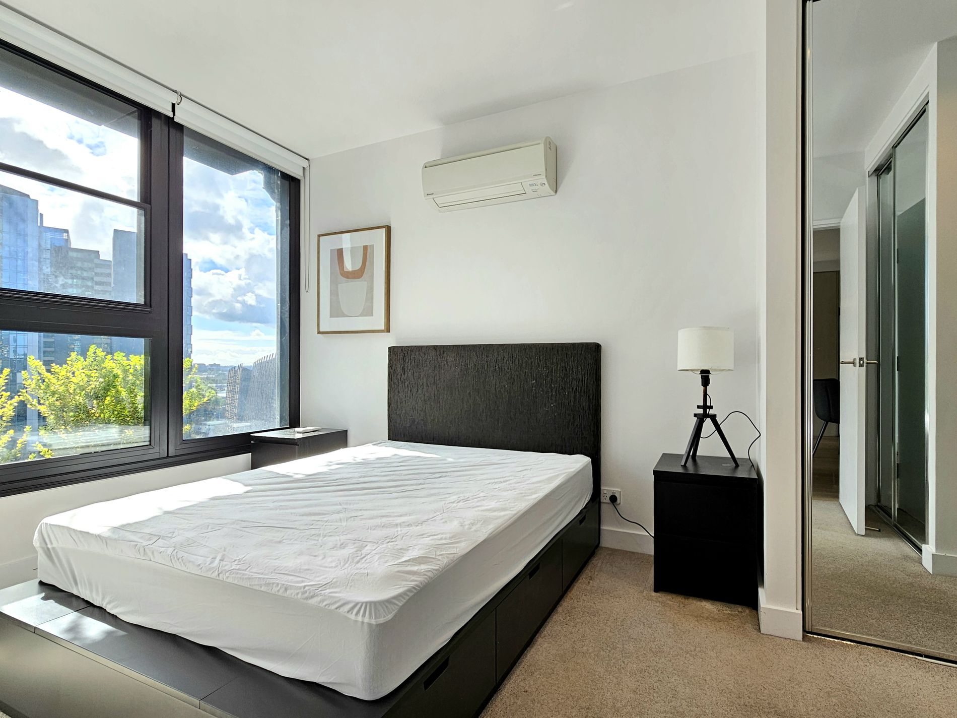 1103 / 628 Flinders Street, Docklands