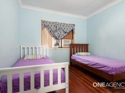 29 Poinsettia St, Inala