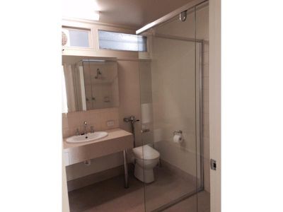 7 / 17 The Esplanade, Geelong