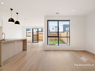 30 Society Circuit, Aintree