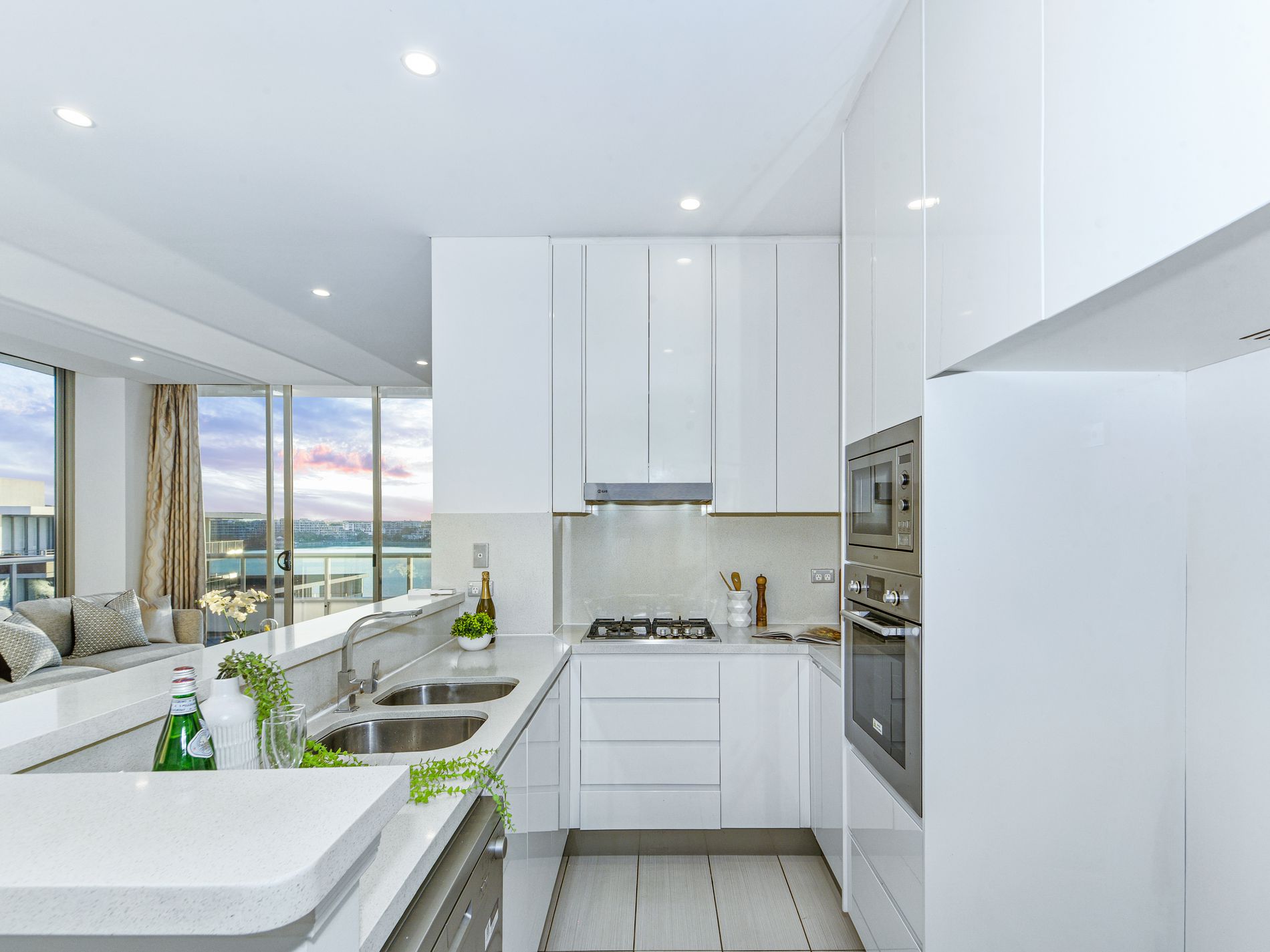 761 / 8A Mary Street, Rhodes